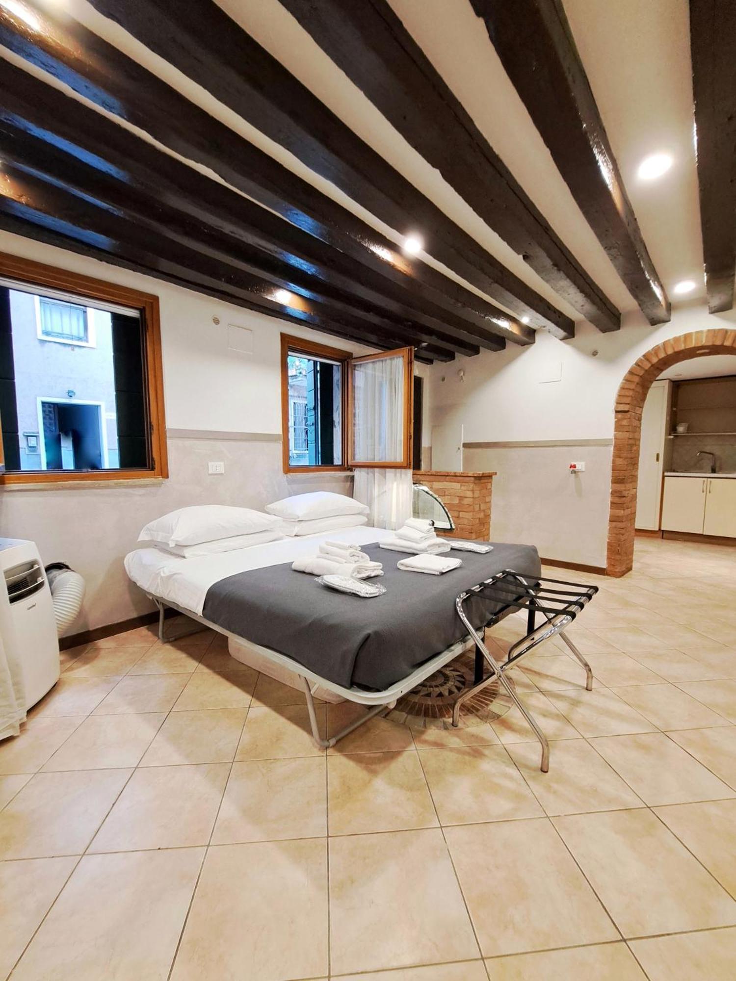 Lovely And Quiet Cannaregio Венеция Экстерьер фото